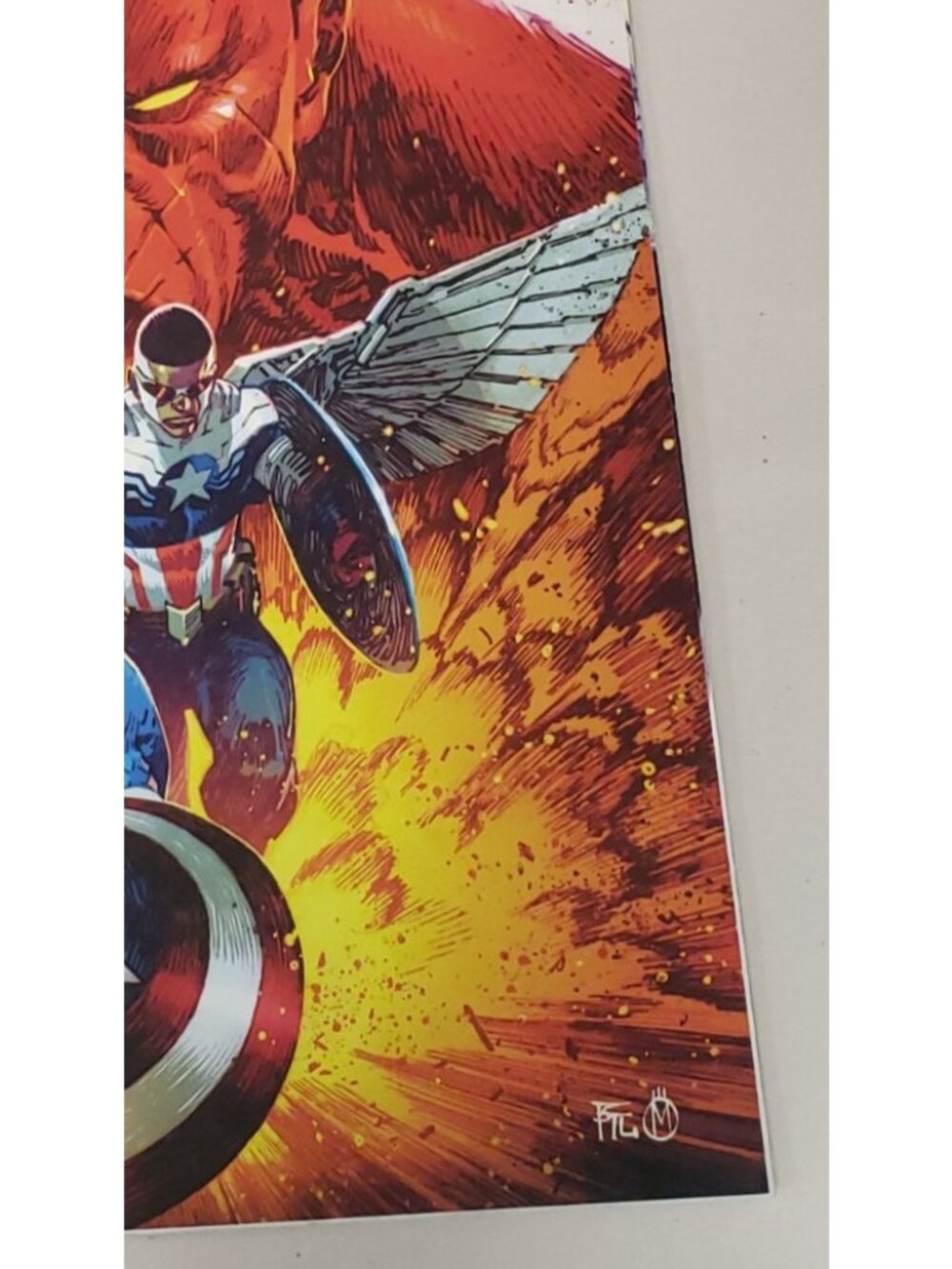 Captain America #11 Dike Ruan 1:25 Retailer Incentive Variant NM - Picture 6 of 6